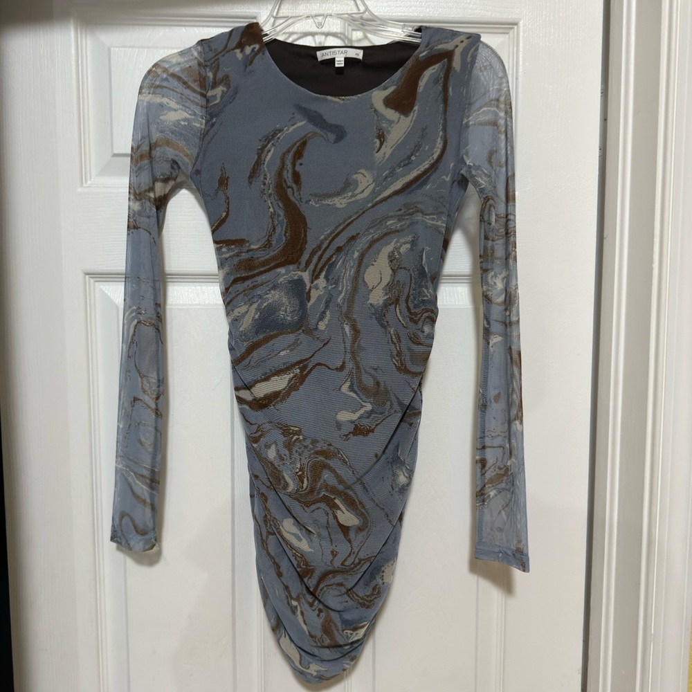 Blue brown in a print design size xs mini dress